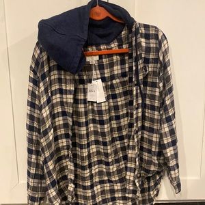American Eagle flannel/sweatshirt